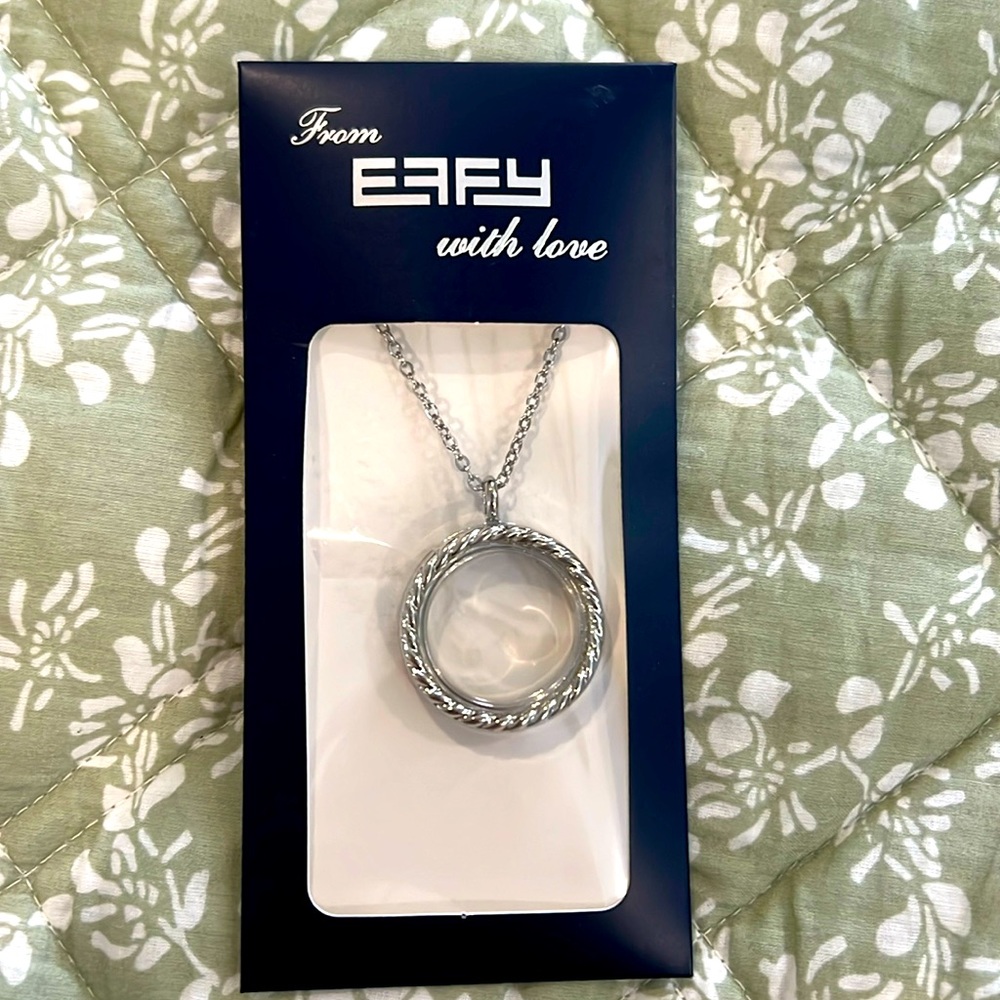 New From Effy with Love locket
